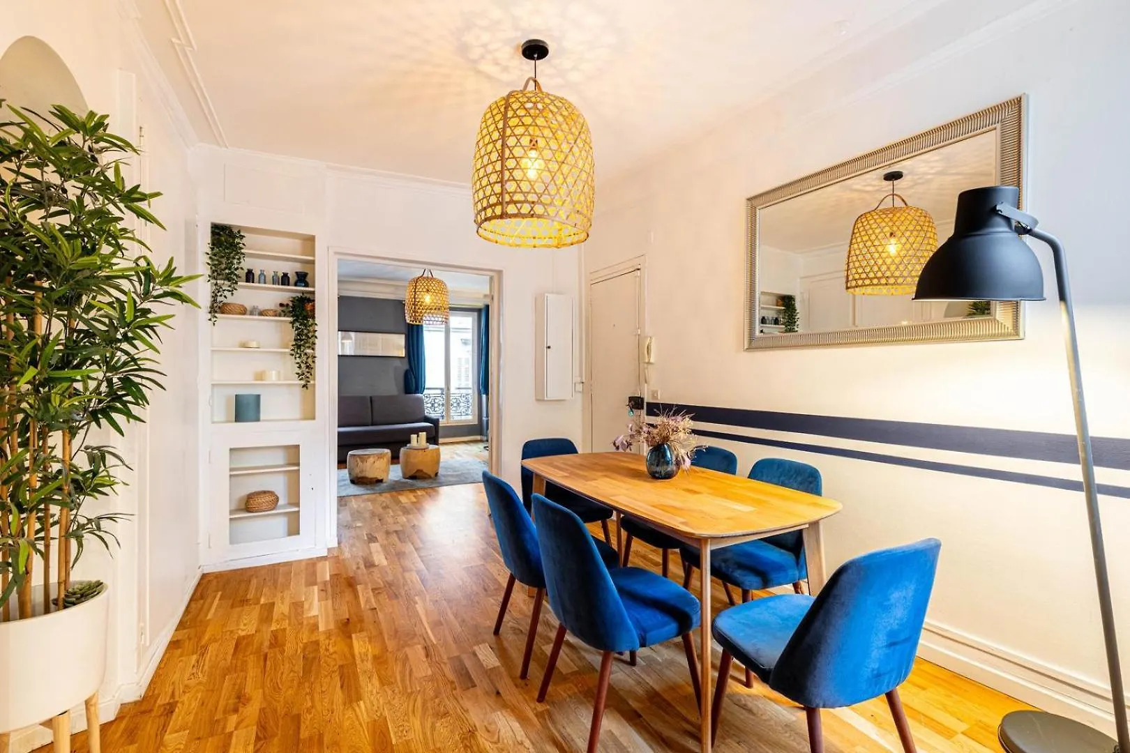 Guestready - Bel Apt A Deux Pas Des Champs-Elysees Paris Apartment